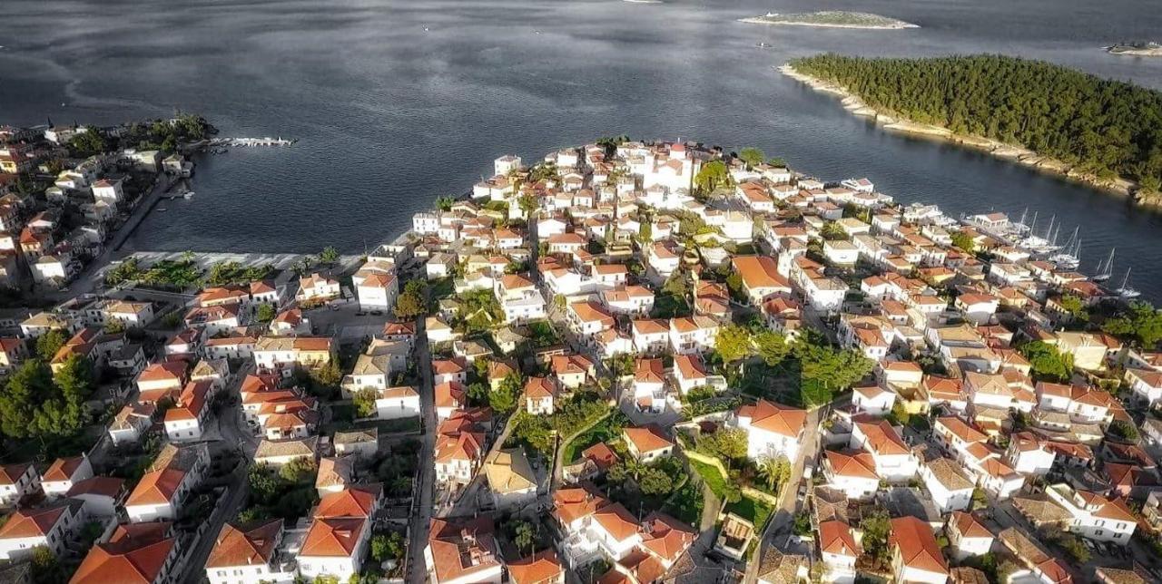 Penny'S Beach Cottage Galaxídhion Zewnętrze zdjęcie